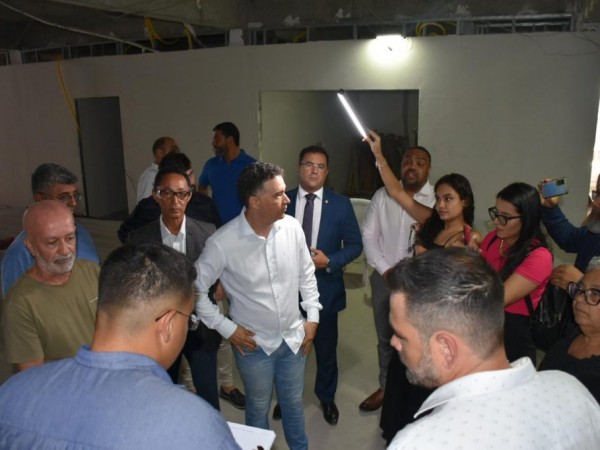 Reforma do anexo da Câmara: Marcos Lima quer relatórios e planilhas; obra visitada nesta terça (14)