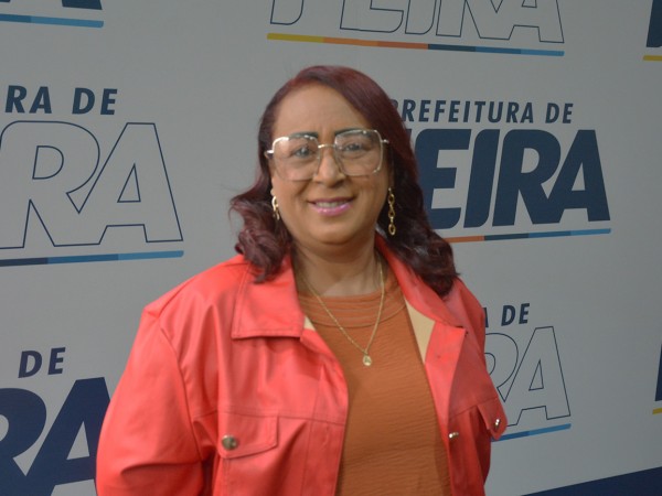 Liu assume titularidade na Secretaria da Mulher