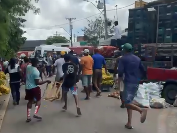 Quebra-quebra no centro de abastecimento: pessoas baleadas e guarda municipal atingido por pedrada no rosto