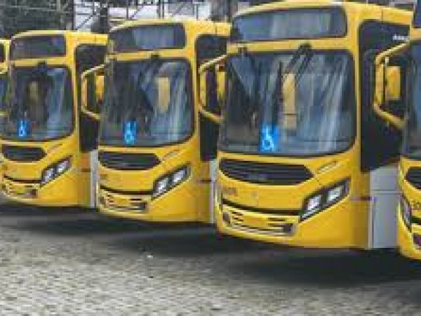 Nova empresa de ônibus: Grupo Evangelista (Gevan) e Prefeitura ajustam detalhes para substituição da Rosa no transporte coletivo em Feira