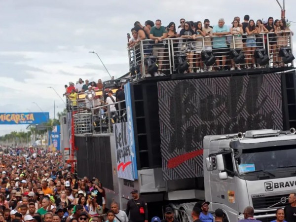 Lei Municipal deverá limitar valor a ser pago a artistas contratados pela Prefeitura de Feira