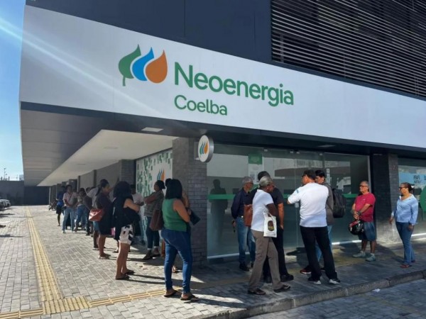Tempo de espera para atendimento em agências da Coelba em Feira terá limite de 15 minutos