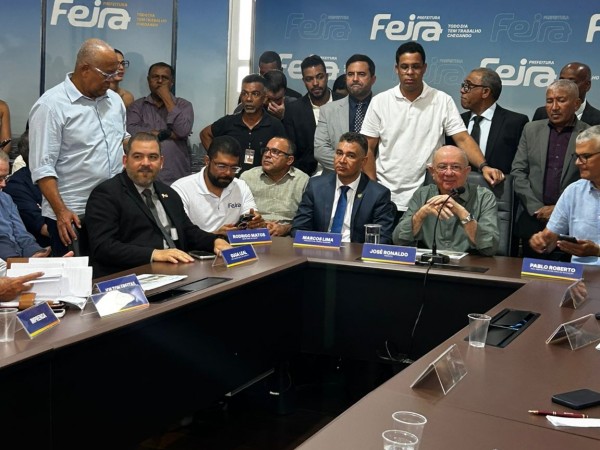 Zé Ronaldo desafia: “Duvido que tenha cidade no Brasil com percentual de investimento maior na Saúde do que Feira”