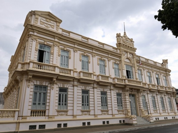 Prefeitura de Feira institui ponto facultativo no próximo dia 20