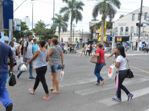 Comércio de Feira vai funcionar sábado de Micareta das 9h às 13h